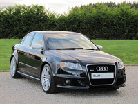 AUDI RS4